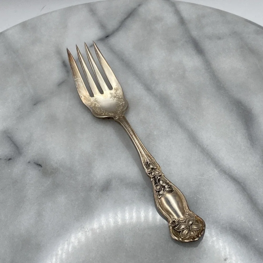 Rare Antique Wm. Rogers & Son 1910 Ornate Orange Blossom Meat Fork 6